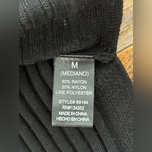 Ambiance Apparel Women's Blouse with Shoulder Straps, Size Medium, Ribbed Knit - Picture 8 of 9